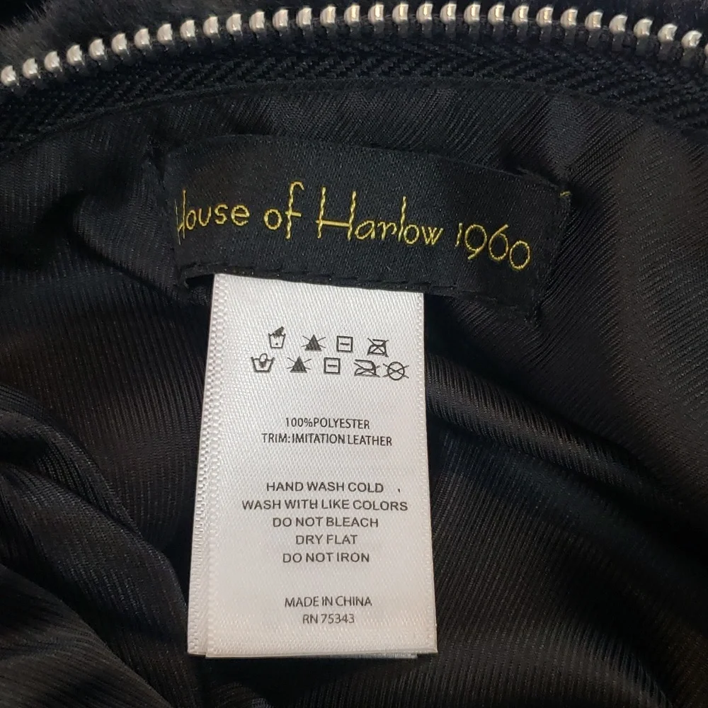 House of Harlow 1960 cold weather